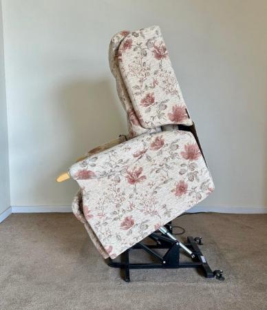Image 10 of OAK TREE MOBILITY SPACE SAVER ELECTRIC RISER RECLINER CHAIR