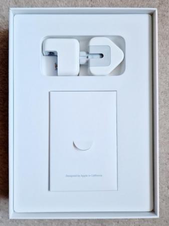 Image 2 of Apple iPad Air 2 - Space Gray WiFi 64GB