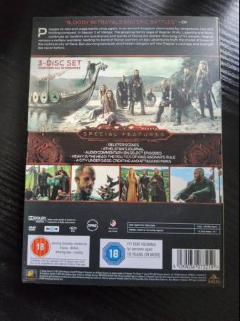 Image 2 of Vikings The Complete Third Season on DVD