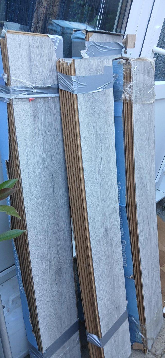 4x Packs wood Grey flooring