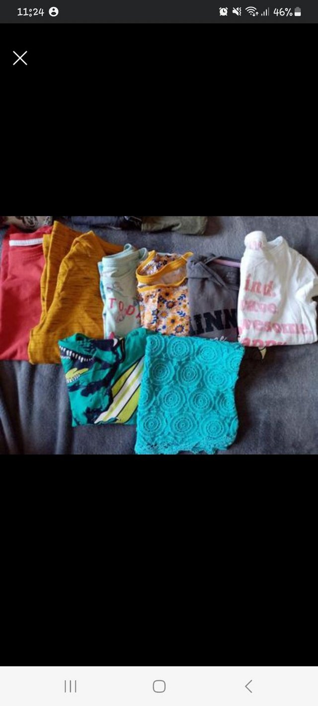 Preview of the first image of Girls Bundle of various clothes.