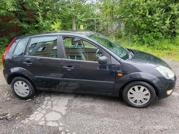 Image 1 of Ford fiesta 1.4 ghia petrol