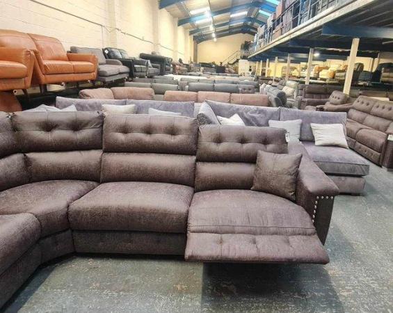 Image 6 of La-z-boy Hollywood brown fabric manual recliner corner sofa