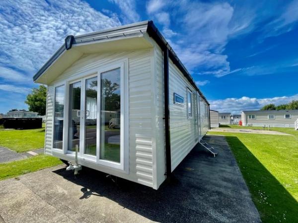 Image 1 of Static Caravan for sale in Dorset - Willerby Highclere