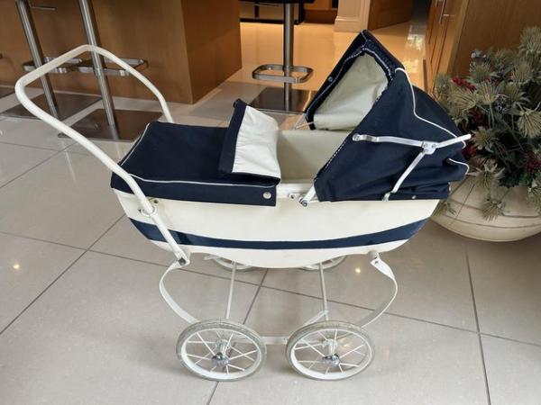 Image 1 of 1960’s Doll’s Pram in excellent condition