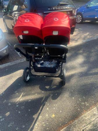 Image 3 of Pre-used Bugaboo Donkey in bugaboo red