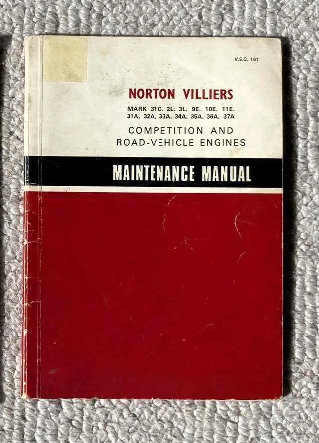 Preview of the first image of RARE MOTORBIKE MANUAL NORTON Mk31 COMMANDO MOTORCYCLE VGC.