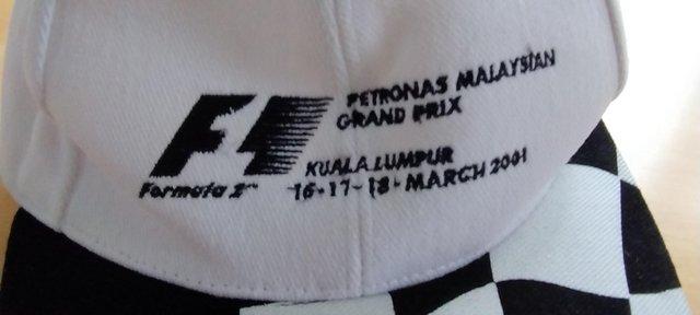 Image 4 of Formula1 official programmes+Formula1 Mayalsian baseball cap