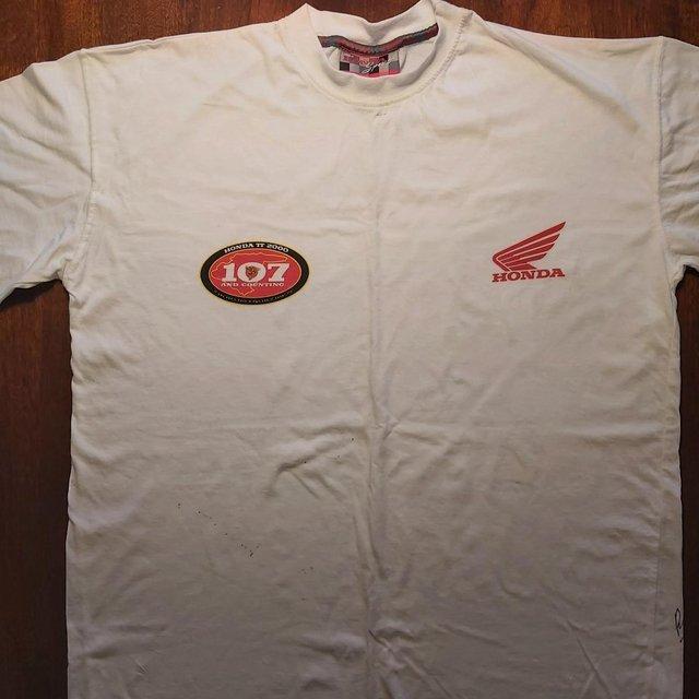 Preview of the first image of TT 2000 GENUINE HONDA SIGNED T-SHIRT.