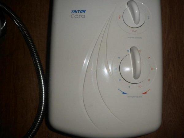 Image 3 of used electric shower  good condition works very well