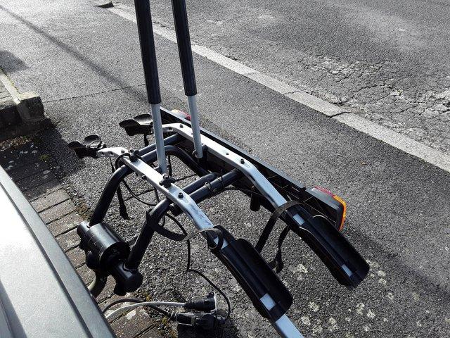 Preview of the first image of Thule 9402 ride on bike carrier.