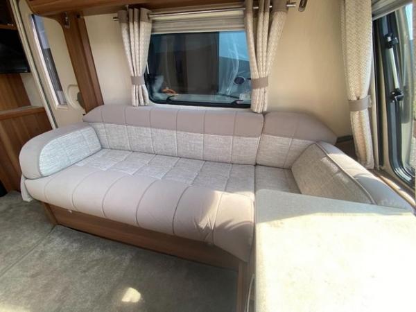 Image 8 of Buccaneer Cruiser 2016 4 berth caravan *Trans Island Bed*
