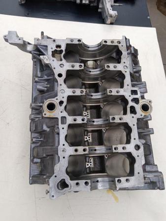 Image 2 of Engine block Lamborghini Gallardo Lp560-4