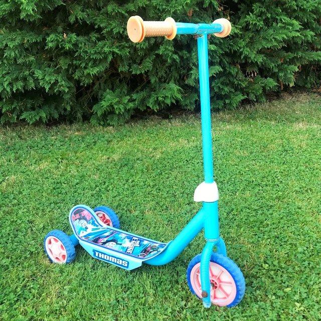 Preview of the first image of 3-wheel Thomas the Tank Engine Scooter..