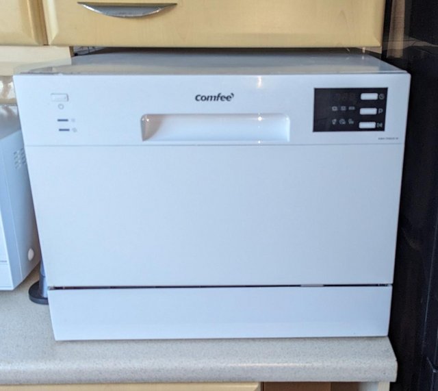 Preview of the first image of Compact Comfee Dishwasher for Sale - Perfect for a Small Fam.