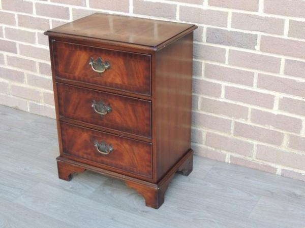 Image 2 of Bedside Table / Nightstand (UK Delivery)