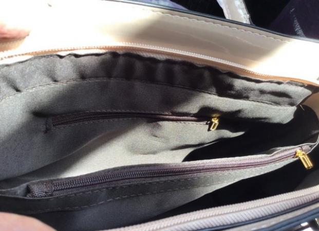 Image 4 of NEW glossy, faux crocodile leather handbag / shoulder bag