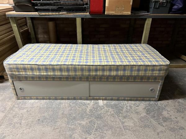 Image 1 of FREE single bed. 2 ft 6.