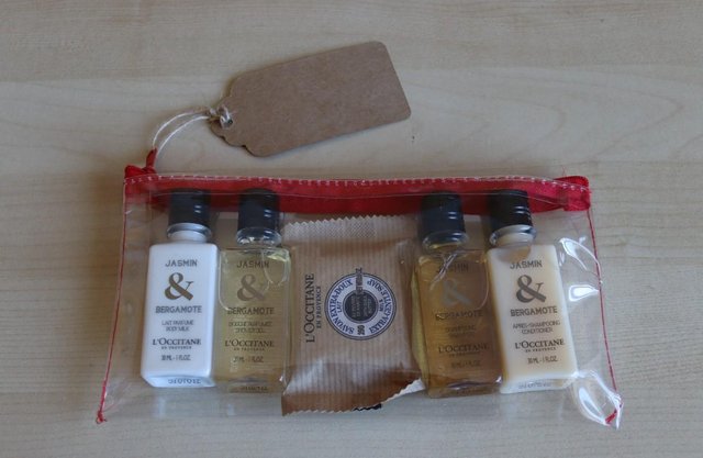 Preview of the first image of L'Occitane Gift Set./Travel Set. Jasmin & Bergamote..