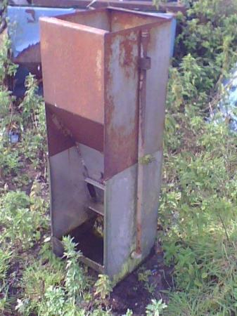 Image 1 of pig hopper feeders with drinker,