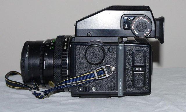 Image 1 of Bronica etrs Camera Medium Format Automatic Exposure