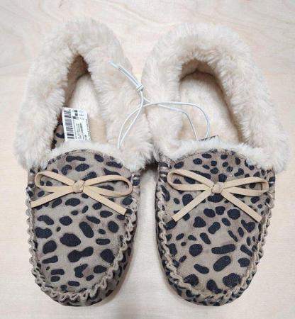 Image 2 of New NEXT Women's Leather Leopard Print Slippers UK 5 Collect