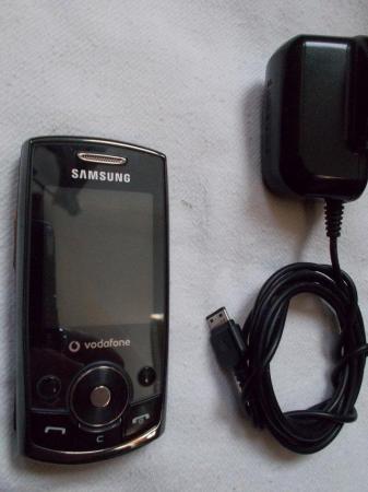 Image 3 of Samsung SGH J700V mobile phone + charger on Vodafone