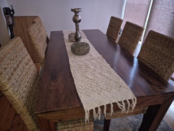Image 2 of 6 seater dining table,  great condition