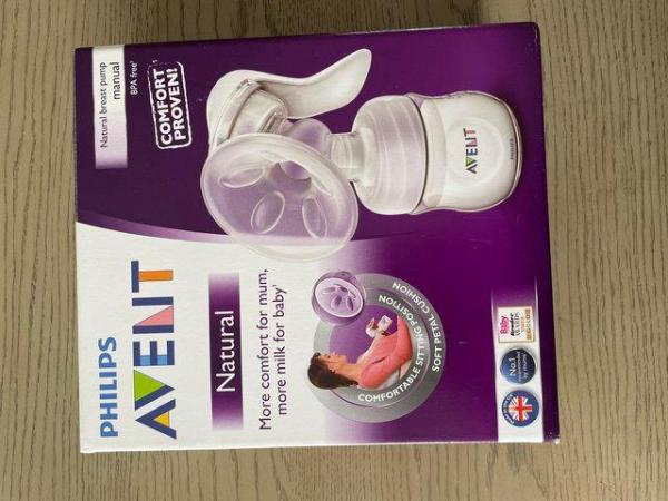 Image 3 of Philips Avent manual natural comfort hand pump