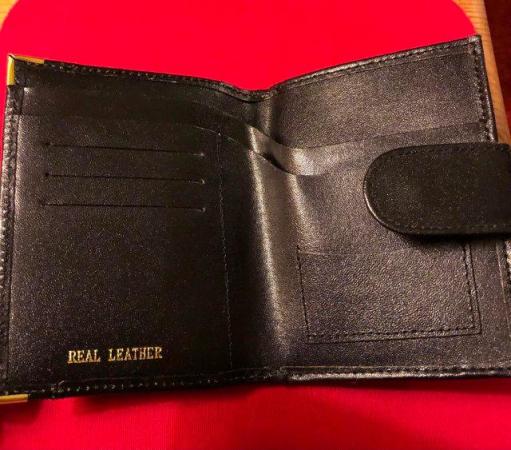Image 3 of LEATHER PURSE/WALLET WHICH IS NEW