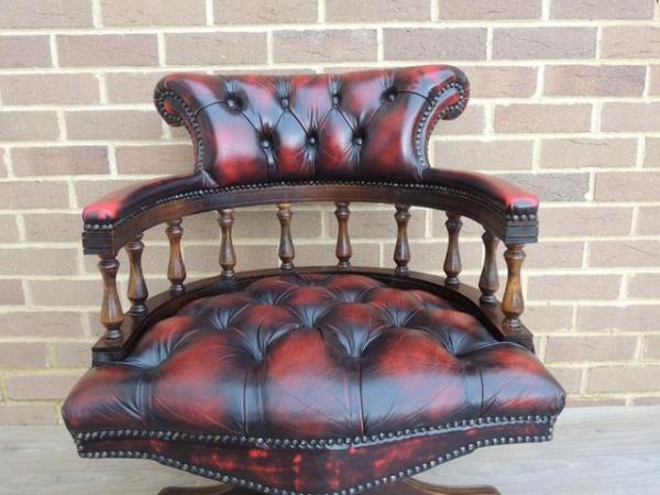 Image 11 of Dark Ox Blood Fully Buttoned Captains Chair (UK Delivery)