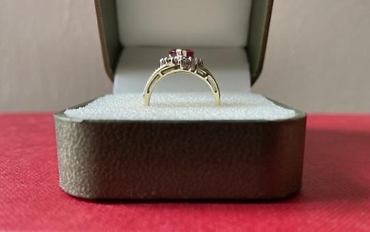 Image 4 of 9ct Gold - Ruby Heart & Diamond Cluster Ring - UK Size N