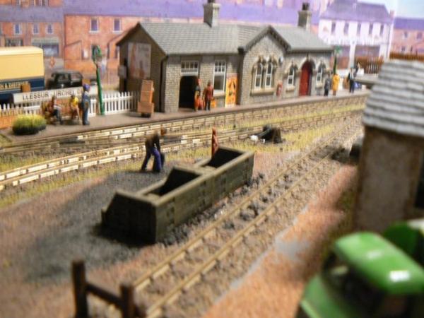 Image 10 of Model Railway Layout 009 narrow gauge layout exhibition stan
