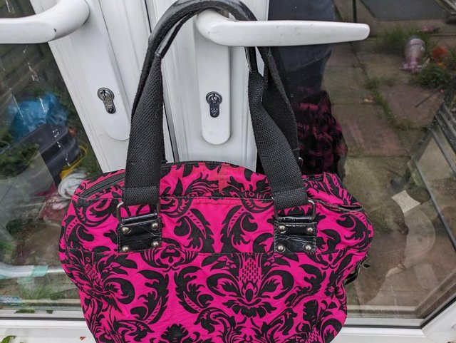 Preview of the first image of Claudia Canova Women Handbag.