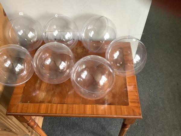 Image 2 of 7 Large Acrylic Baubles -clear,splitable ,fillable 13cm