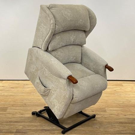 Image 10 of Reconditioned Riser Recliner Chairs Top Brand HSL Sherborne