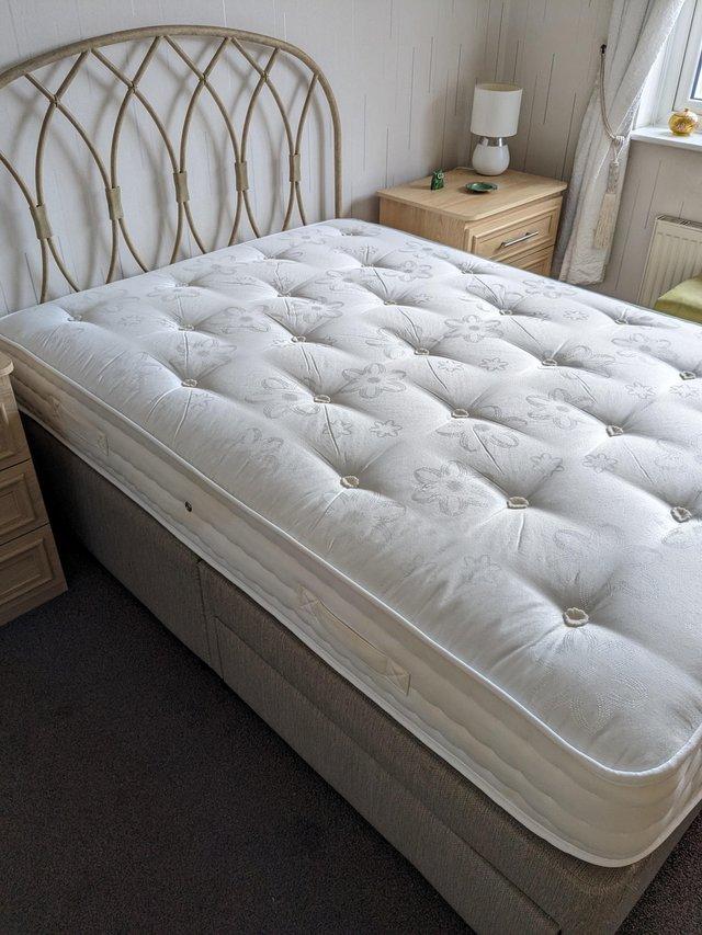 Preview of the first image of TEMPUR CLOUD ELITE MATTRESS.