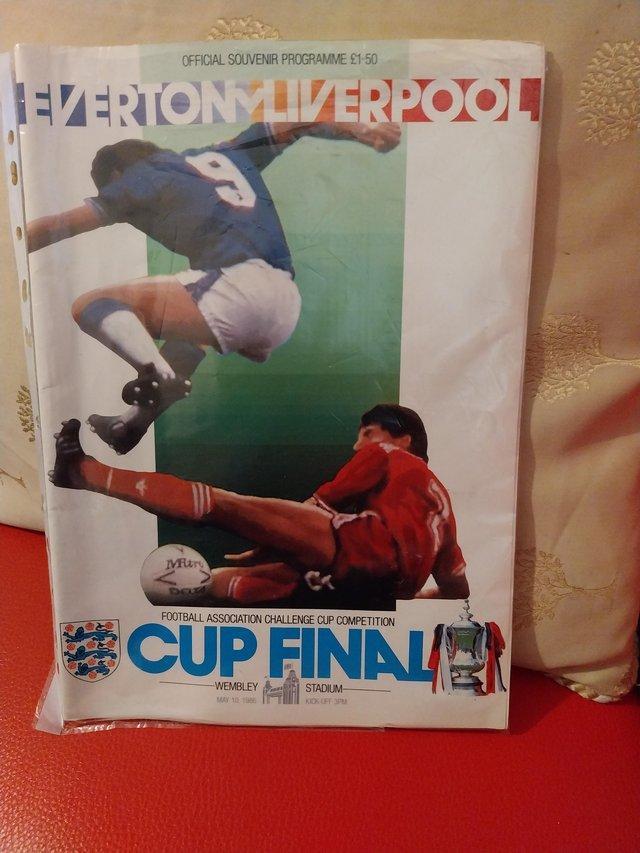 Preview of the first image of A 1986 Wembley stadium Cup Final Official Programme.
