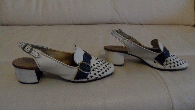 Image 1 of Vintage 1960's white and blue slingback ladies shoes