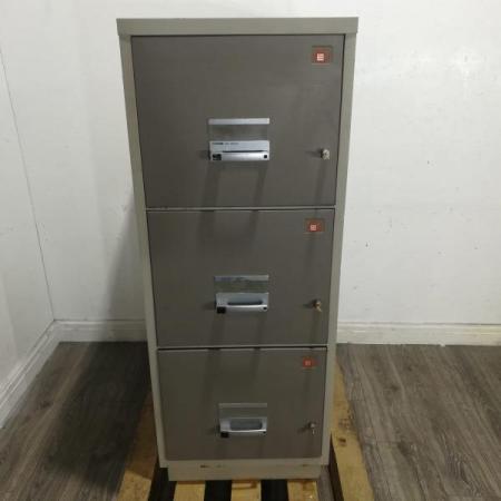 Image 3 of Chubb Fire Proof Cabinet, Mid Height, 3 Drawer, Lockable Wit