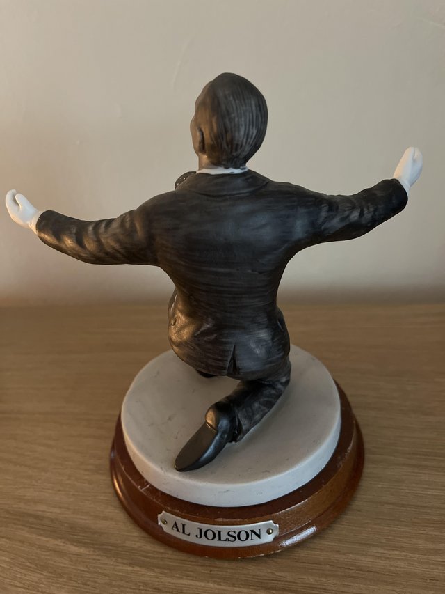 Preview of the first image of Collectible Al Jolson figuarine.