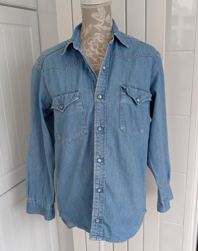 Preview of the first image of A (Reject) Levi Strauss Denim Shirt Size Small..