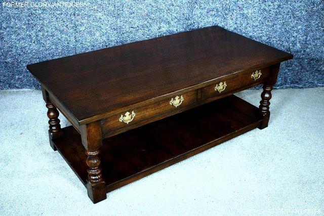 Image 33 of A TITCHMARSH & GOODWIN STYLE OAK TWO DRAWER COFFEE TEA TABLE