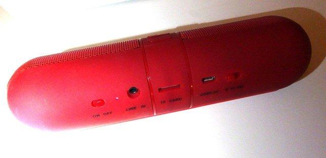 Image 4 of Beats Pill Novelty Stand With Speaker