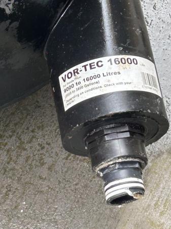 Image 2 of Vortec 1600 pond filter inc some pipework