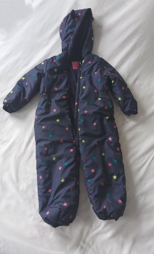 Preview of the first image of Padded winter suit for 4-5 year old.