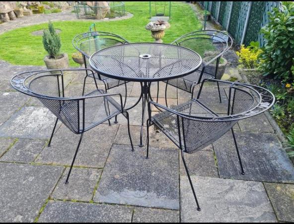 Image 1 of Metal garden table and chairs.