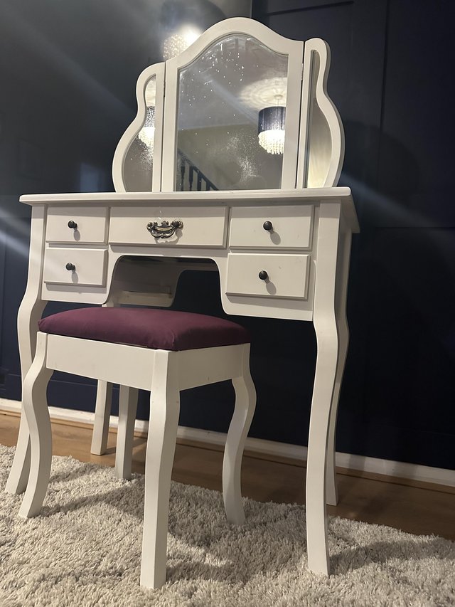 Preview of the first image of Dressing table and stool.