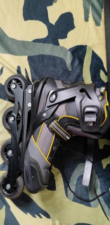 Image 2 of 2 pairs of Roller Derby Aerio Q-60 roller blades