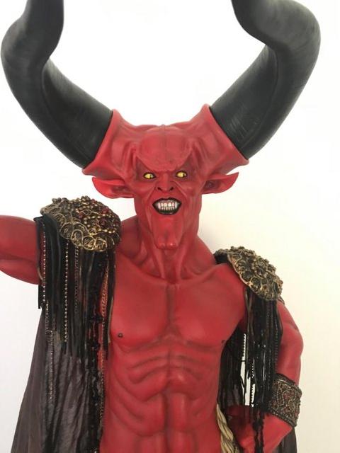 Preview of the first image of LORD OF DARKNESS 1/3 SCALE STATUE.